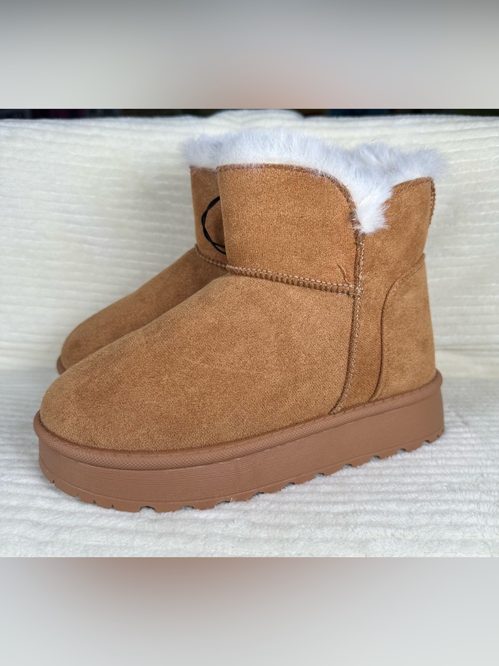 Pop Girls Selara Cognac Winter Boots NWT Size 3